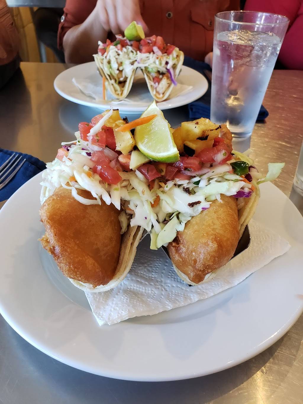 Santa Rosa Seafood Raw Bar and Grill | meal takeaway | 958 Santa Rosa Ave, Santa Rosa, CA 95404, USA | 7075793474 OR +1 707-579-3474