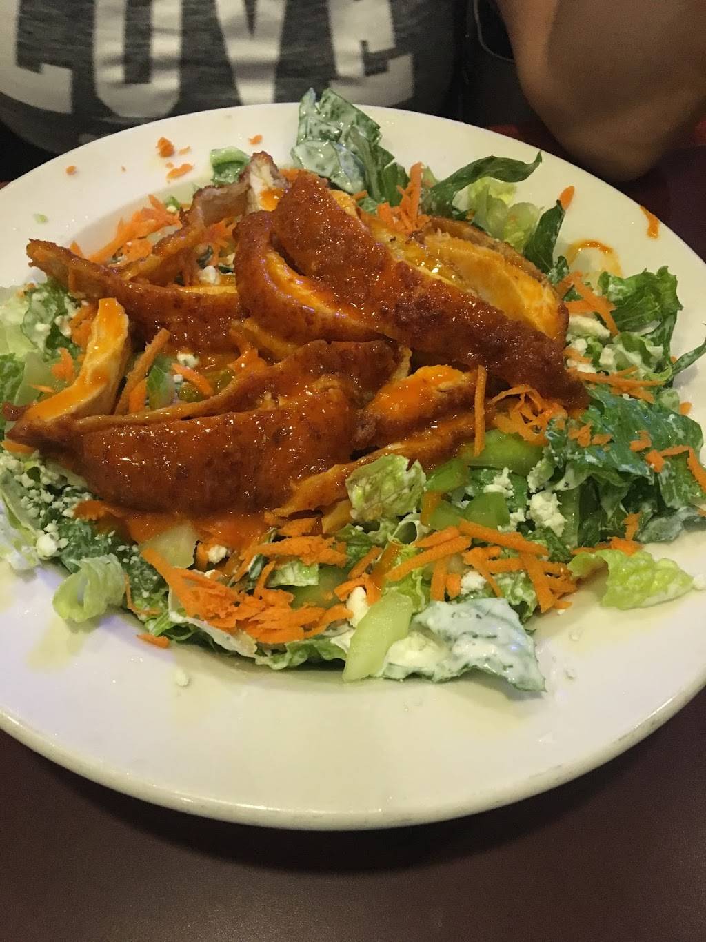 Zipps Sports Grill | restaurant | 4060 S Arizona Ave, Chandler, AZ 85248, USA | 4803981776 OR +1 480-398-1776