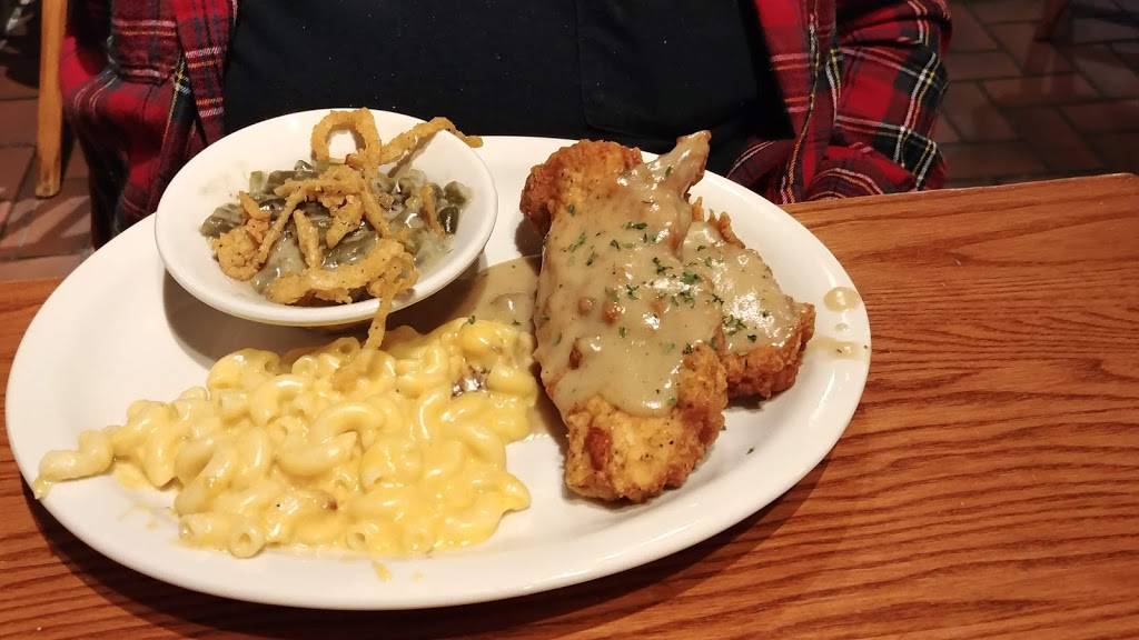 Cracker Barrel Old Country Store | restaurant | 1101 Charleston Ave E, Mattoon, IL 61938, USA | 2172349091 OR +1 217-234-9091