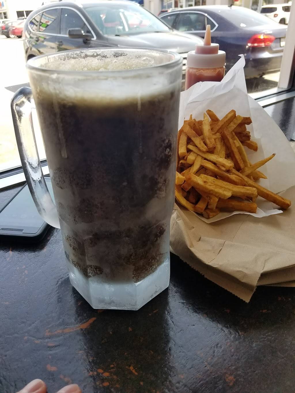 Webers Superior Root Beer Drive-in | restaurant | 3817 S Peoria Ave, Tulsa, OK 74105, USA | 9187421082 OR +1 918-742-1082