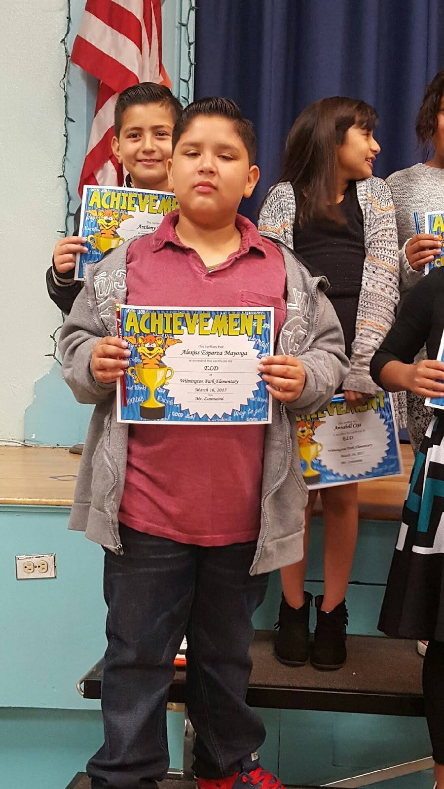 Jack in the Box | restaurant | 701 E Rosecrans Ave, Compton, CA 90221, USA | 3106081083 OR +1 310-608-1083