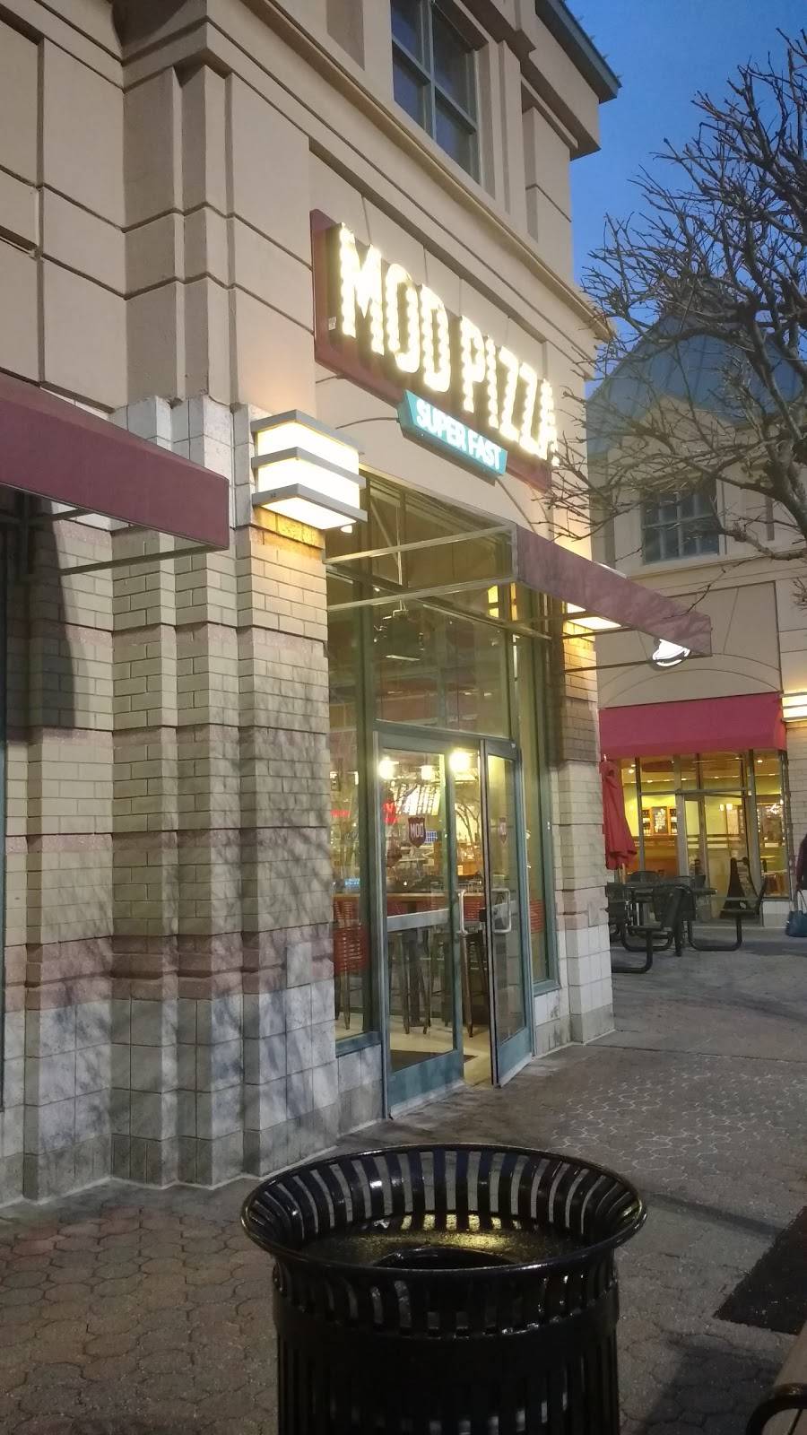 MOD Pizza | restaurant | 11642 Plaza America Dr, Reston, VA 20190, USA | 7036743599 OR +1 703-674-3599