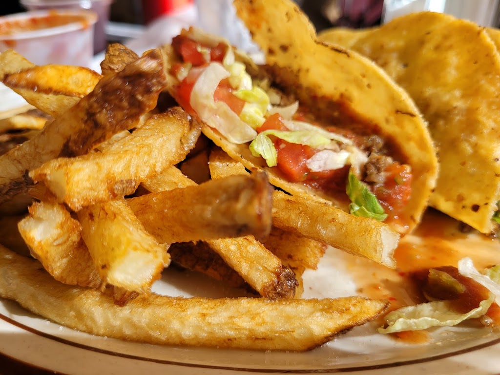 La Fiesta Restaurant | restaurant | 1814 7th St, Las Vegas, NM 87701, USA | 5054549828 OR +1 505-454-9828