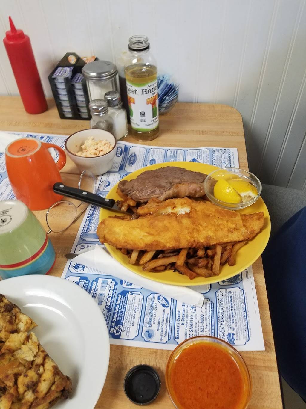 TJS Truck Stop | restaurant | 100 Bridge St, Lancaster, NH 03584, USA | 6037884600 OR +1 603-788-4600