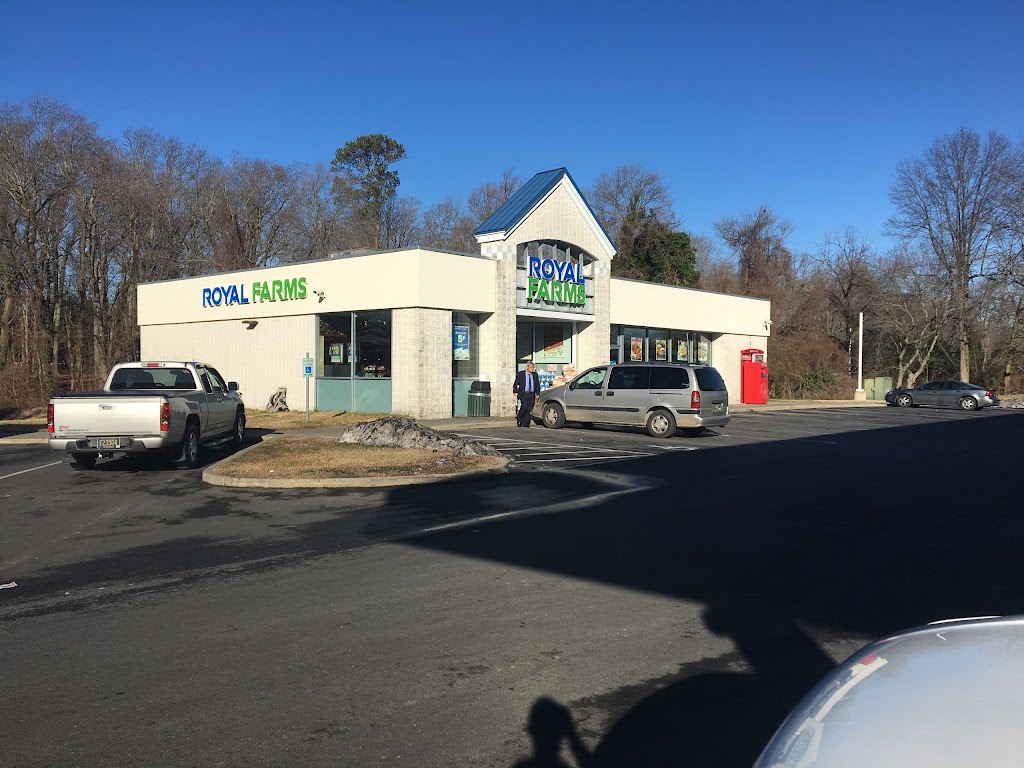 Royal Farms | meal takeaway | 566 Dupont Blvd, Milford, DE 19963, USA | 3026964086 OR +1 302-696-4086