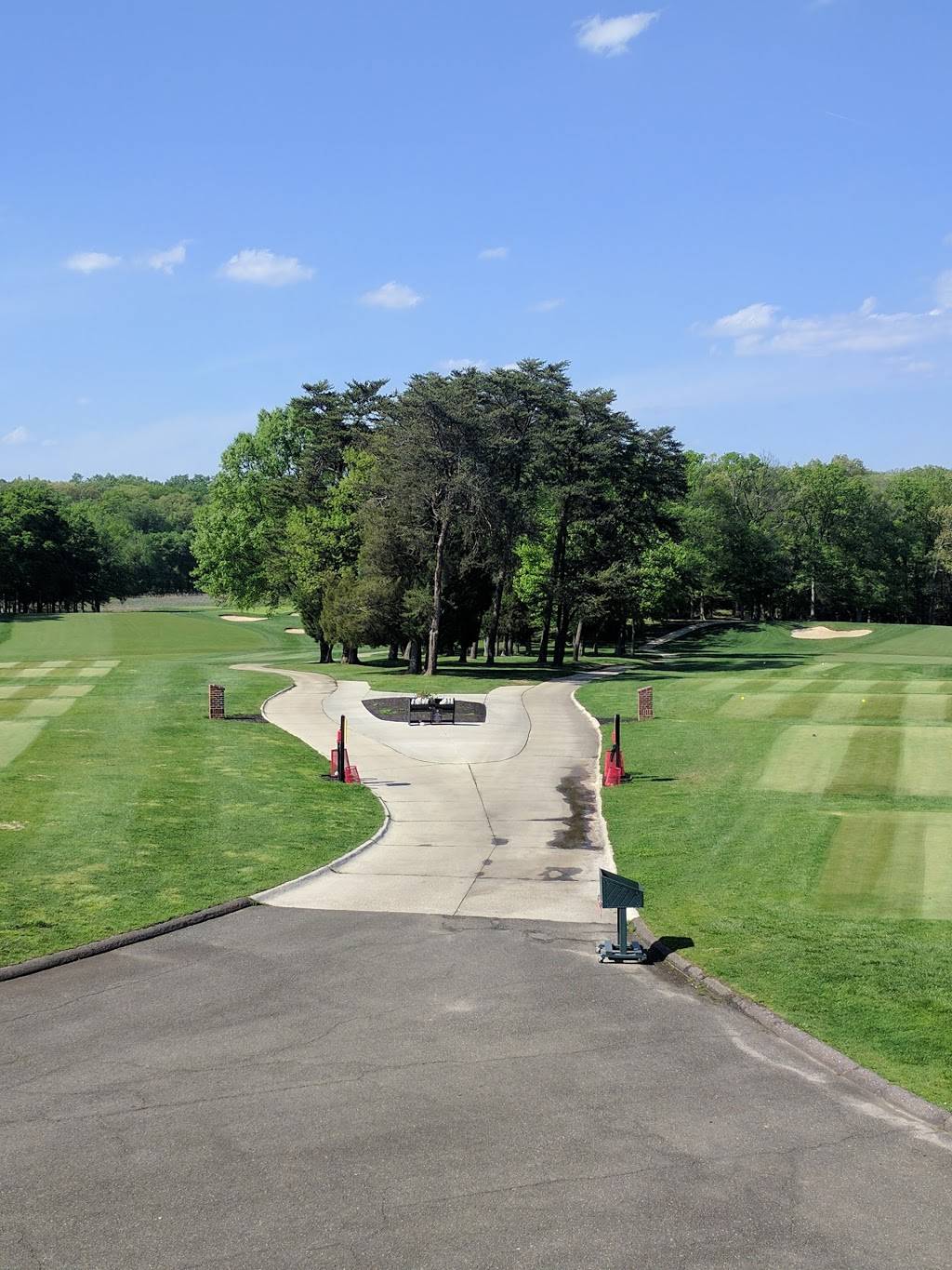 Mulligan’s Grill and Pub | restaurant | 3800 Golf Course Road, College Park, MD 20742, USA | 3013146630 OR +1 301-314-6630