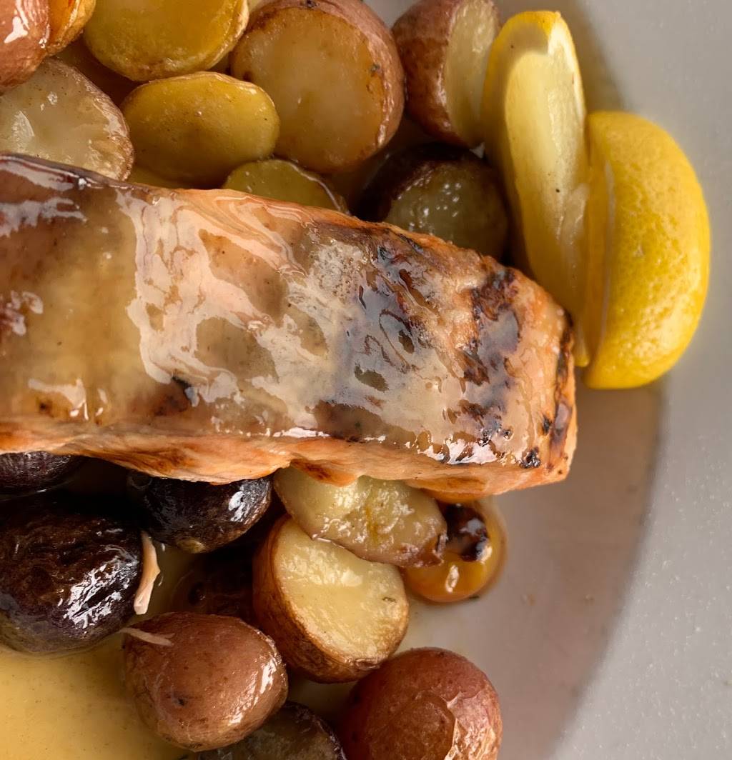 Etown | restaurant | 295 Main Street C104, Edwards, CO 81632, USA | 9709264080 OR +1 970-926-4080