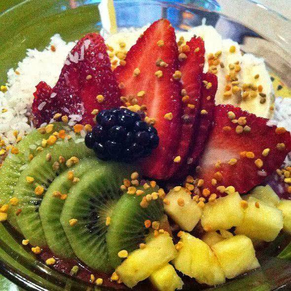 Cafe Surfinista | cafe | 86 N Orlando Ave, Cocoa Beach, FL 32931, USA | 3216133864 OR +1 321-613-3864