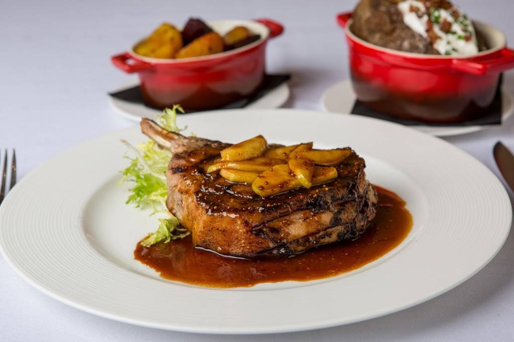 Black Angus Steakhouse | restaurant | 3250 Bloor St W Unit 126, Etobicoke, ON M8X 2X4, Canada | 4162337406 OR +1 416-233-7406