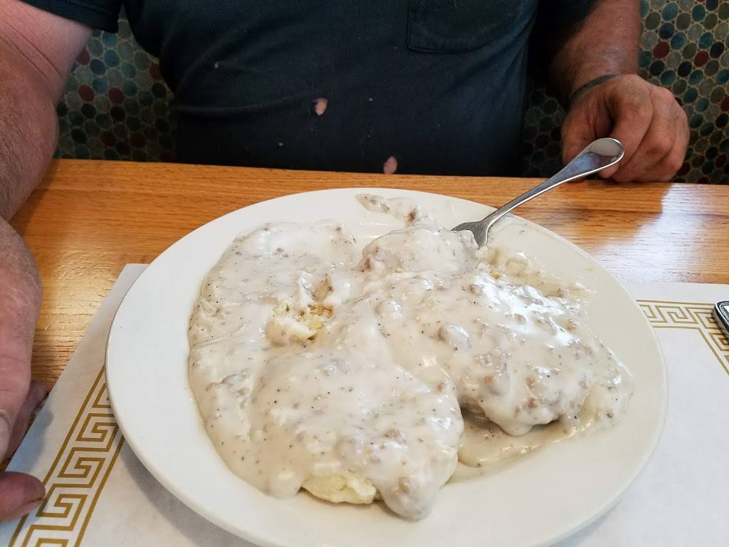 Princess Cafe | restaurant | 2695 Main St, East Troy, WI 53120, USA | 2626425905 OR +1 262-642-5905