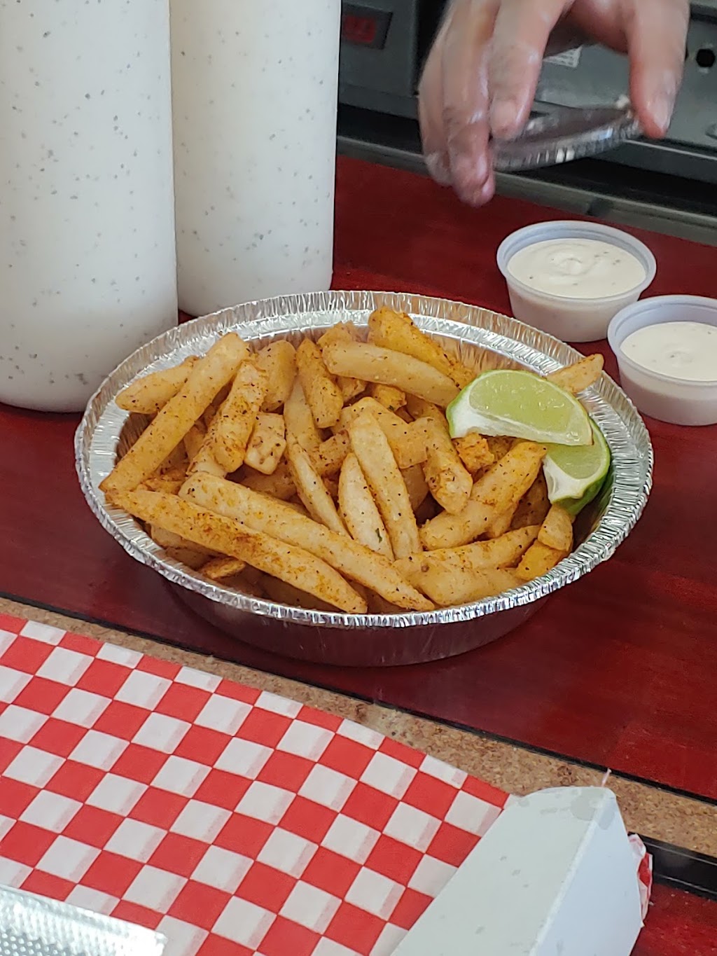 NY Gyro King | restaurant | 19903 Stone Oak Pkwy suite 102, San Antonio, TX 78258, USA | 2102549368 OR +1 210-254-9368