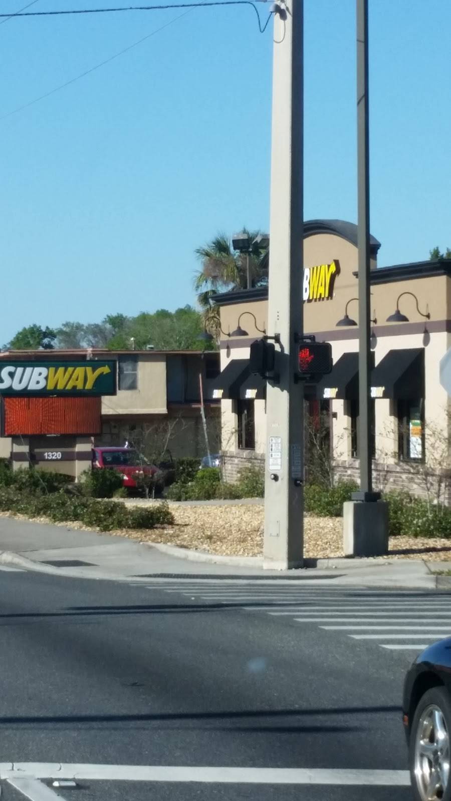 Subway | restaurant | 1320 S 14th St, Leesburg, FL 34748, USA | 3523260210 OR +1 352-326-0210