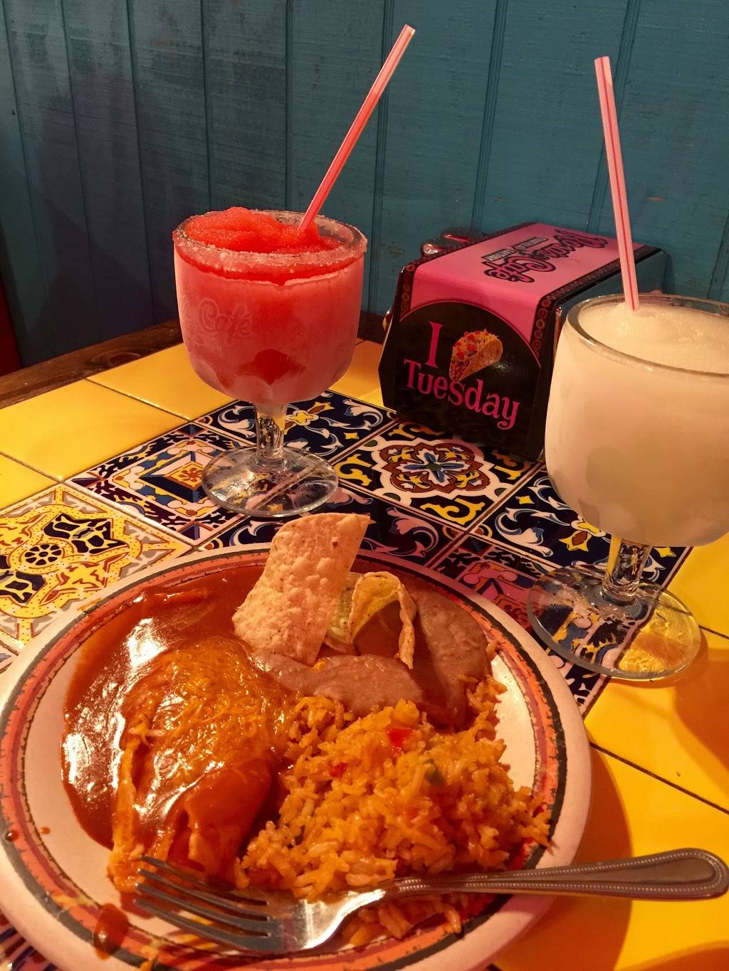 Rosas Café & Tortilla Factory | restaurant | 1275 S Loop 288, Denton, TX 76205, USA | 9403835700 OR +1 940-383-5700