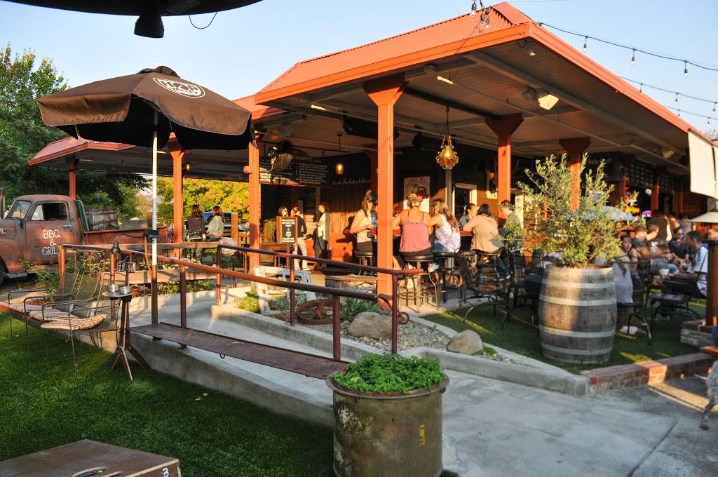 Jaded Toad BBQ & Grill Cotati | restaurant | 500 E Cotati Ave, Cotati, CA 94931, USA | 7072423383 OR +1 707-242-3383