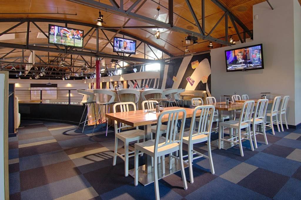 Mellow Mushroom | meal takeaway | 19 Magnolia Rd, Charleston, SC 29407, USA | 8437474992 OR +1 843-747-4992