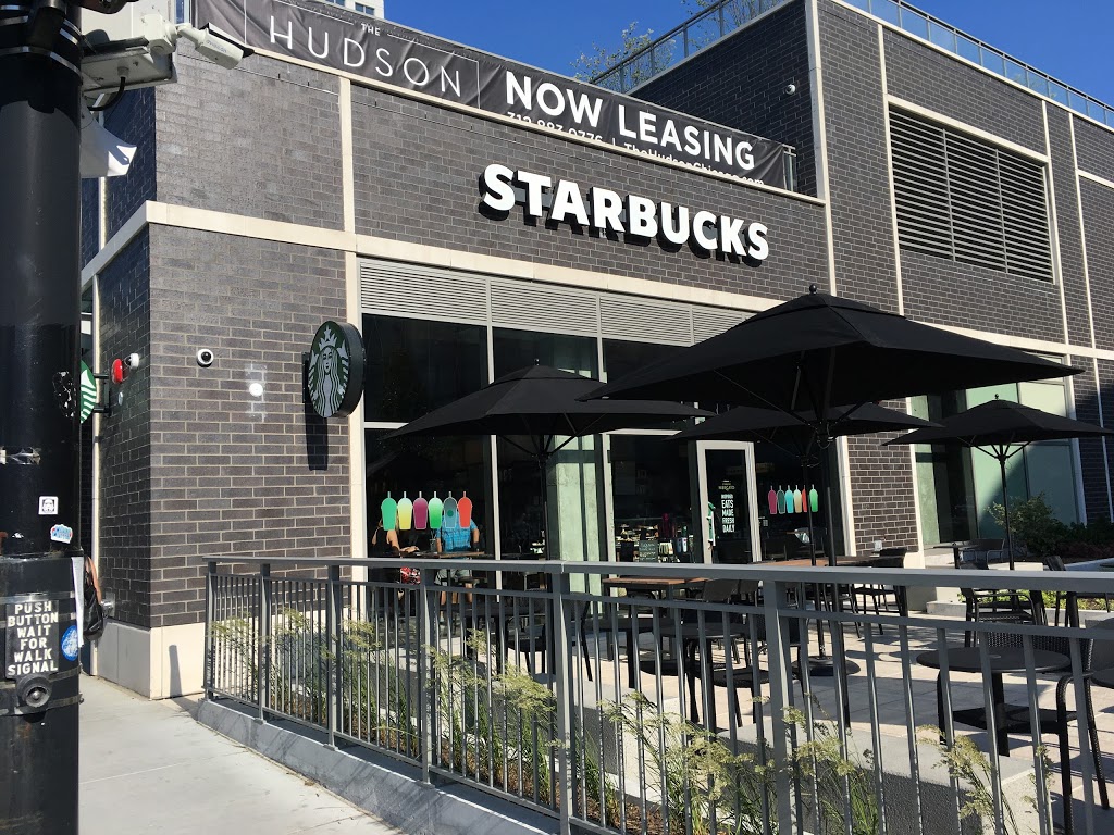 Starbucks | cafe | 469 W Chicago Ave, Chicago, IL 60654, USA | 7735720662 OR +1 773-572-0662