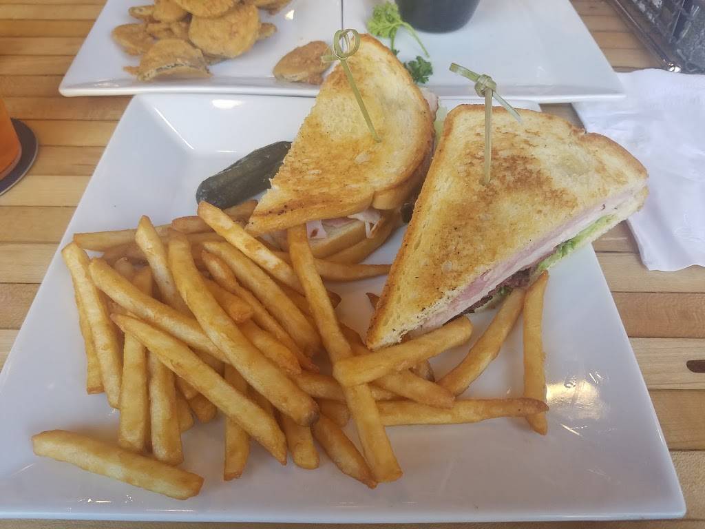 The Vault 1905 Sports Grill | restaurant | 624 Main St, Van Buren, AR 72956, USA | 4792622468 OR +1 479-262-2468