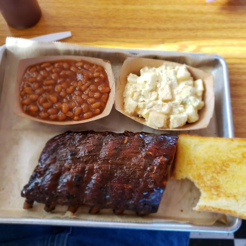 Yergys State Road BBQ | restaurant | 1447-1455 S Main St, Bluffton, IN 46714, USA | 2608244950 OR +1 260-824-4950
