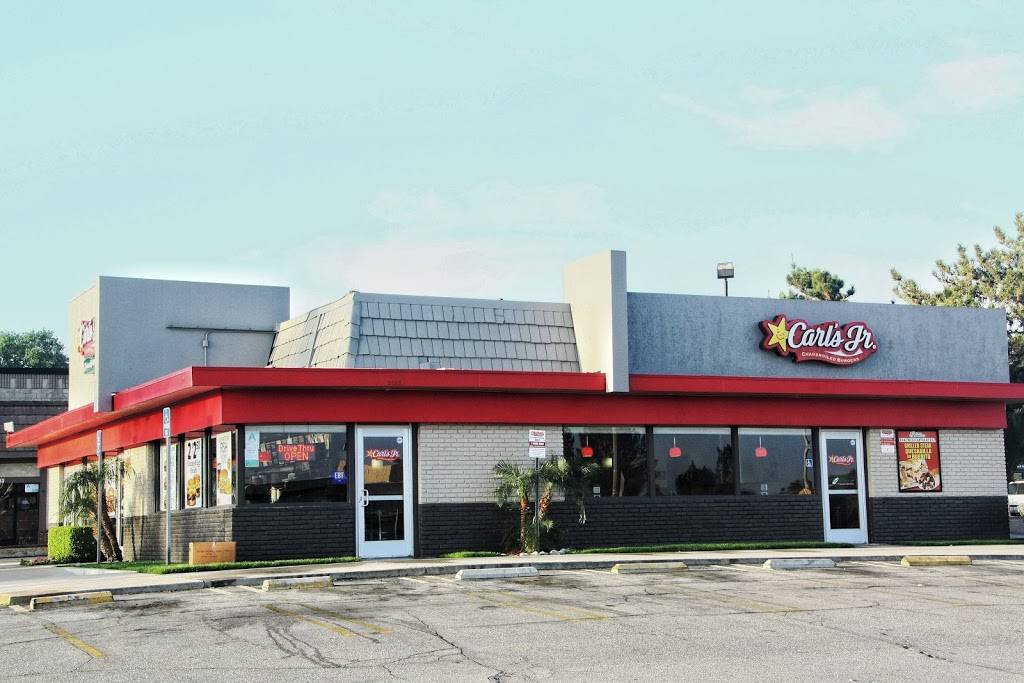 Carls Jr. | restaurant | 23320 Lyons Ave, Newhall, CA 91321, USA | 6612556979 OR +1 661-255-6979
