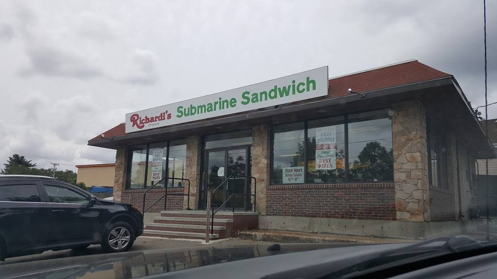 Richardis Original Submarine | meal takeaway | 175 Hancock St, Braintree, MA 02184, USA | 7818434432 OR +1 781-843-4432