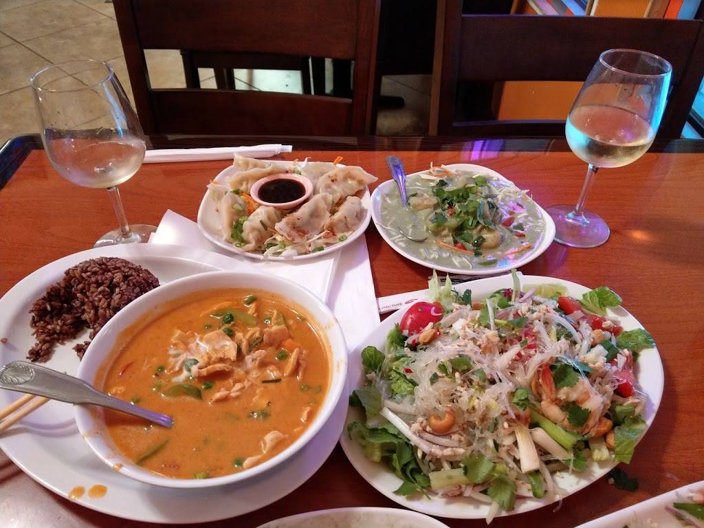 Jasmine And The New Taste | restaurant | 1823 Chester Ave, Bakersfield, CA 93301, USA | 6614327945 OR +1 661-432-7945