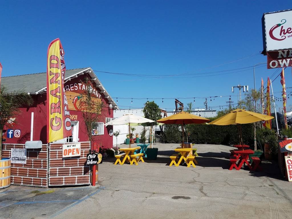 Chelas Mexican Food | restaurant | 9201 San Fernando Rd, Sun Valley, CA 91352, USA | 8185048072 OR +1 818-504-8072