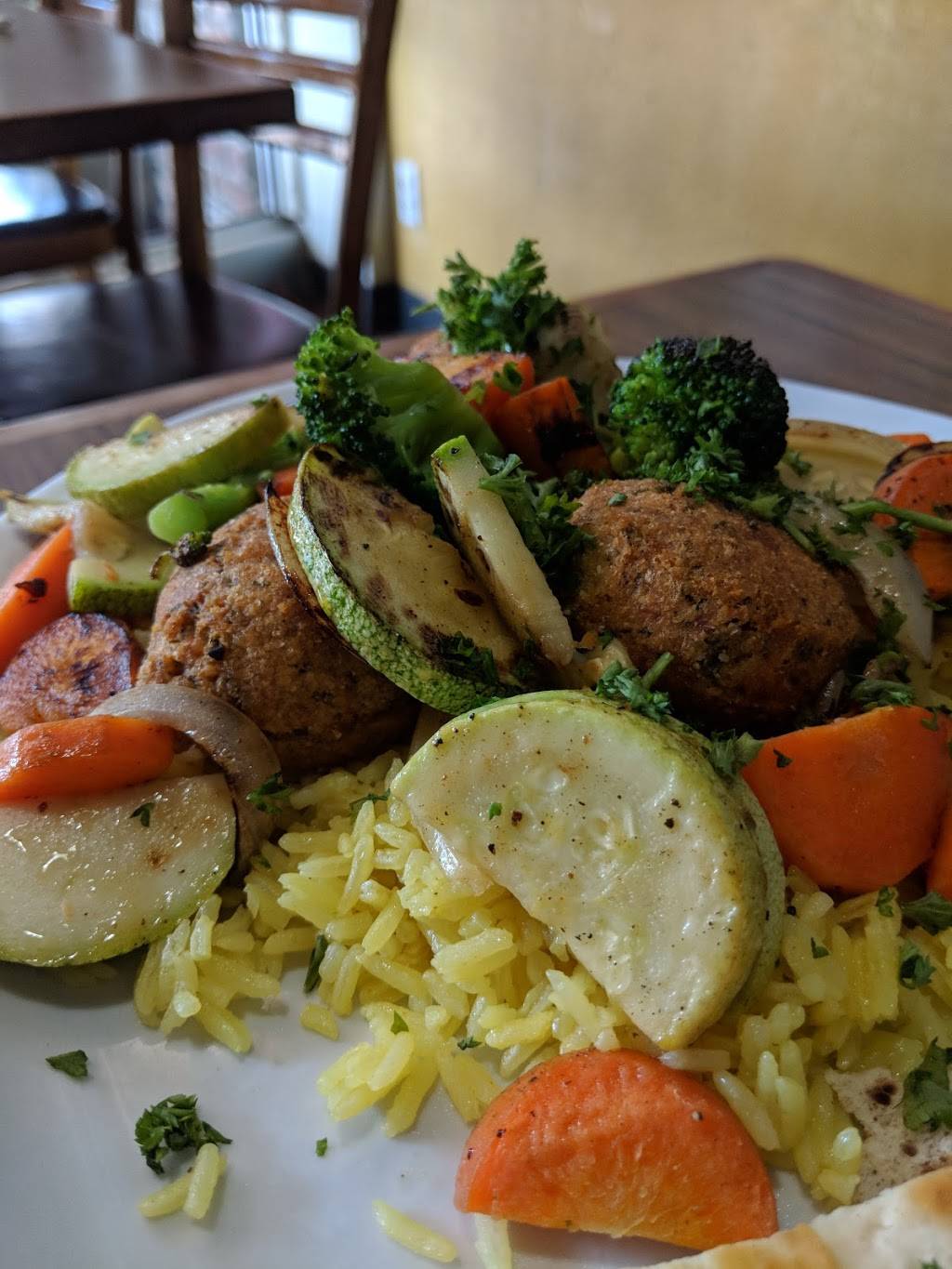 Papachino | restaurant | 1212 J St, Modesto, CA 95354, USA | 2095785225 OR +1 209-578-5225