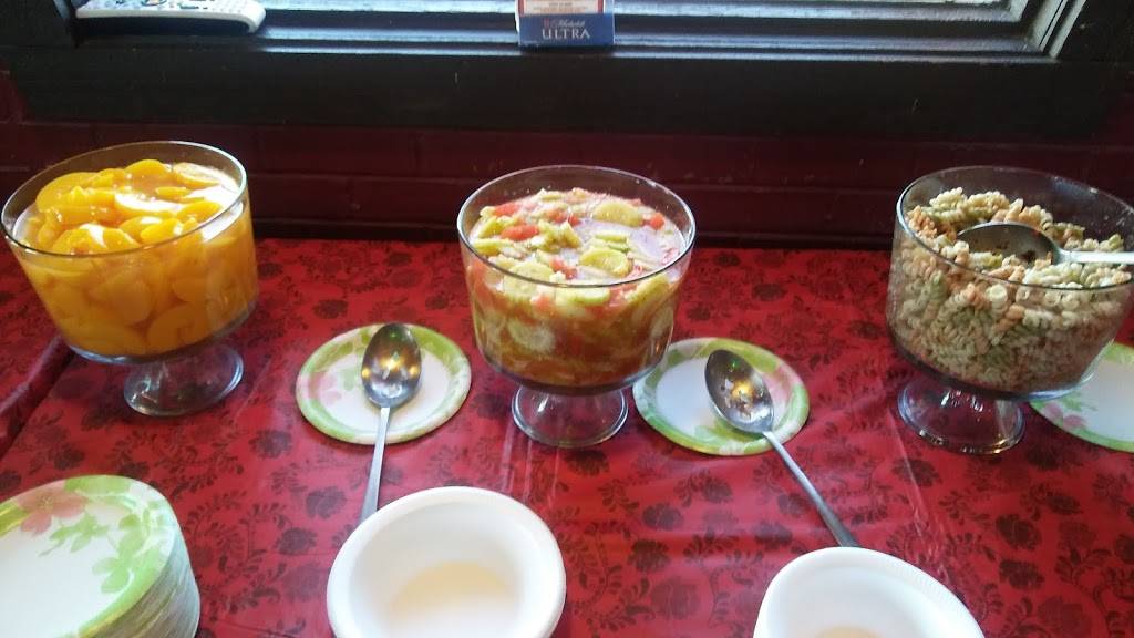 Uncle Freds Tavern | restaurant | 215 Fontaine Blvd, Colorado Springs, CO 80911, USA | 7193686336 OR +1 719-368-6336