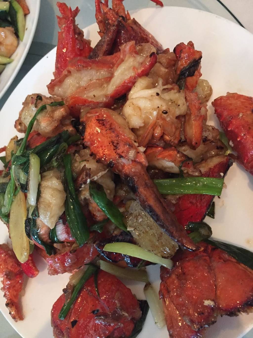 Elena Wu Restaurant & Sushi Bar | restaurant | 12106 Town Center Blvd, Voorhees Township, NJ 08043, USA | 8563752289 OR +1 856-375-2289