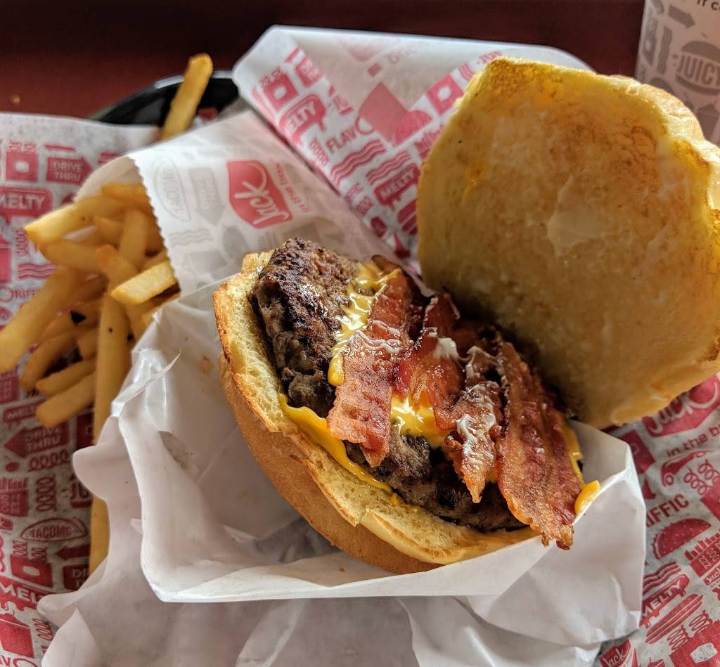 Jack in the Box | restaurant | 1075 S Main St, Red Bluff, CA 96080, USA | 5305292805 OR +1 530-529-2805