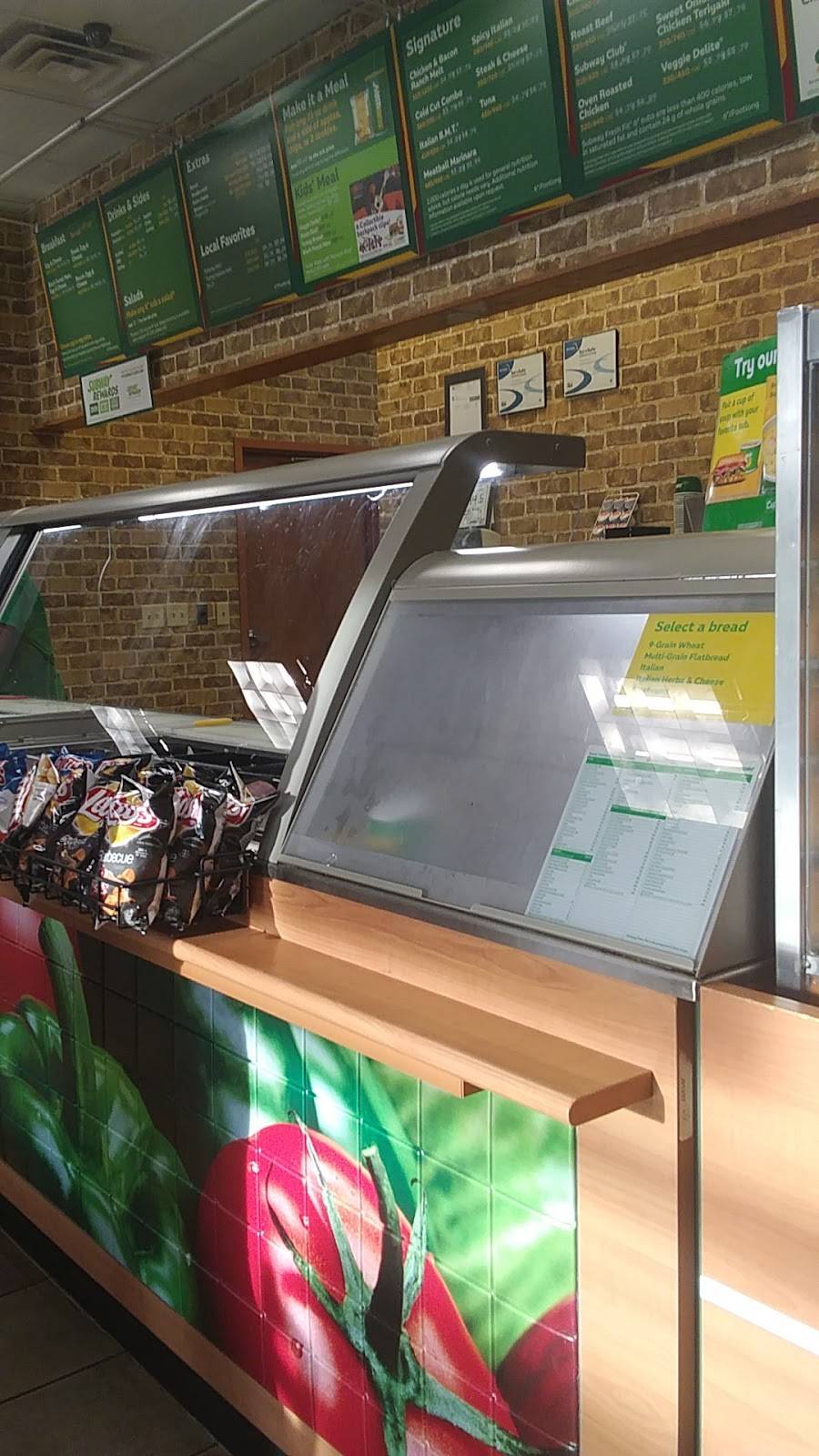 Subway Restaurants | restaurant | 801 B Moye Blvd, Greenville, NC 27834, USA | 2527571009 OR +1 252-757-1009