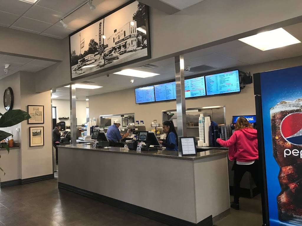 Carolina Drive In Restaurant | restaurant | 105 Rutherford St, Greenville, SC 29609, USA | 8642336540 OR +1 864-233-6540