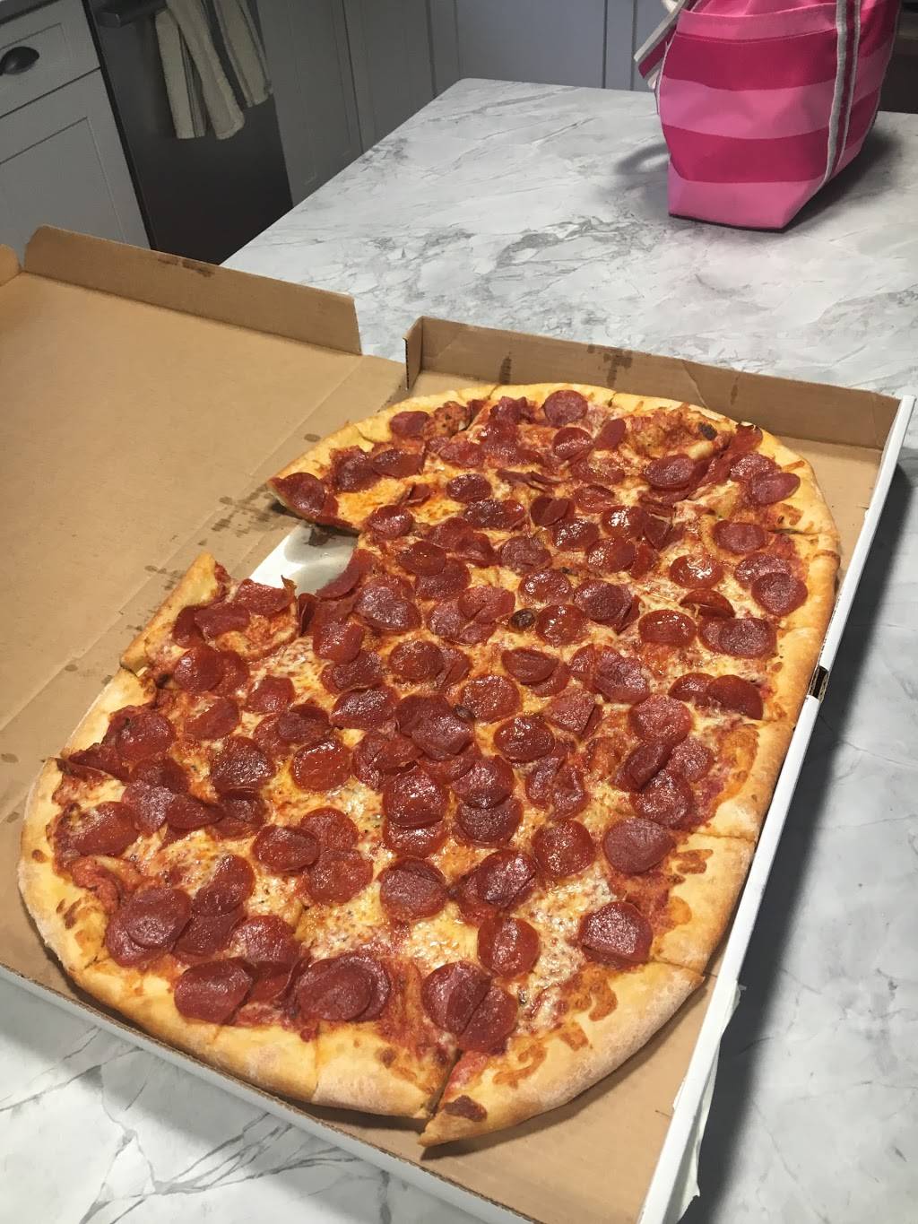 Pafumis To Go (Or Stay) | restaurant | 1 Crane Park Dr, Wilbraham, MA 01095, USA | 4132793303 OR +1 413-279-3303