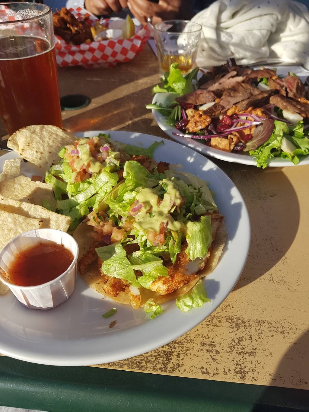 The Sand Bar Capitola | restaurant | 211 Esplanade, Capitola, CA 95010, USA | 8314621881 OR +1 831-462-1881