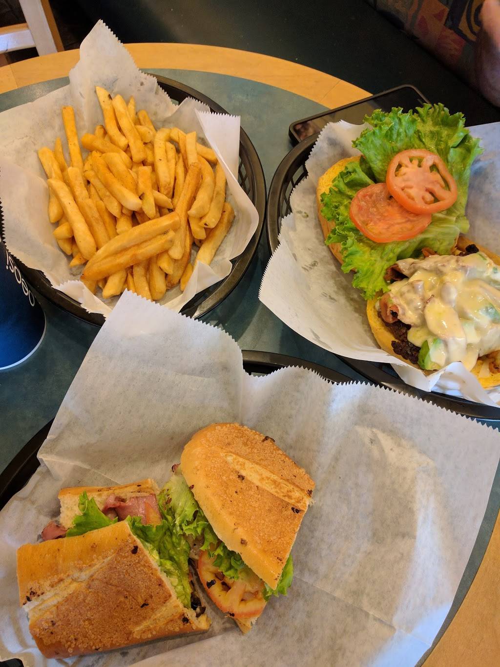 Island Subs & Burgers | restaurant | 2752 Woodlawn Dr, Honolulu, HI 96822, USA | 8089882685 OR +1 808-988-2685