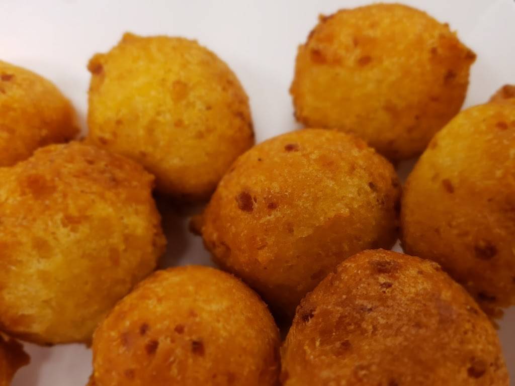 Long John Silvers | restaurant | 2100 Washington Pike, Carnegie, PA 15106, USA | 4122792726 OR +1 412-279-2726