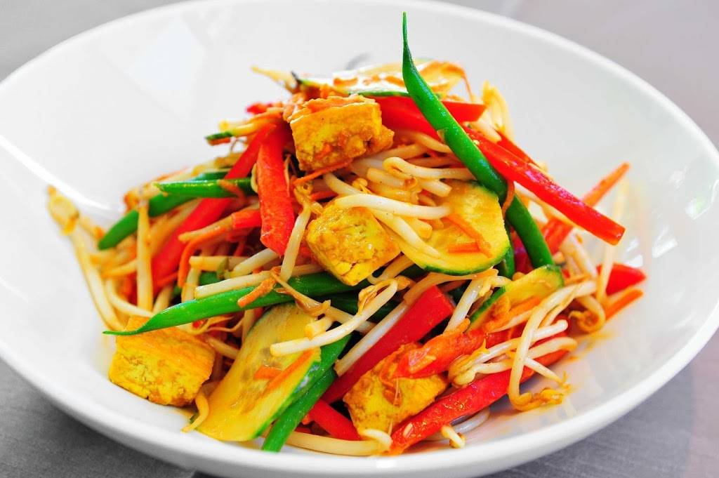 Dash and a Handful Catering | restaurant | 2100 N Palm Canyon Dr #104, Palm Springs, CA 92262, USA | 7608835333 OR +1 760-883-5333