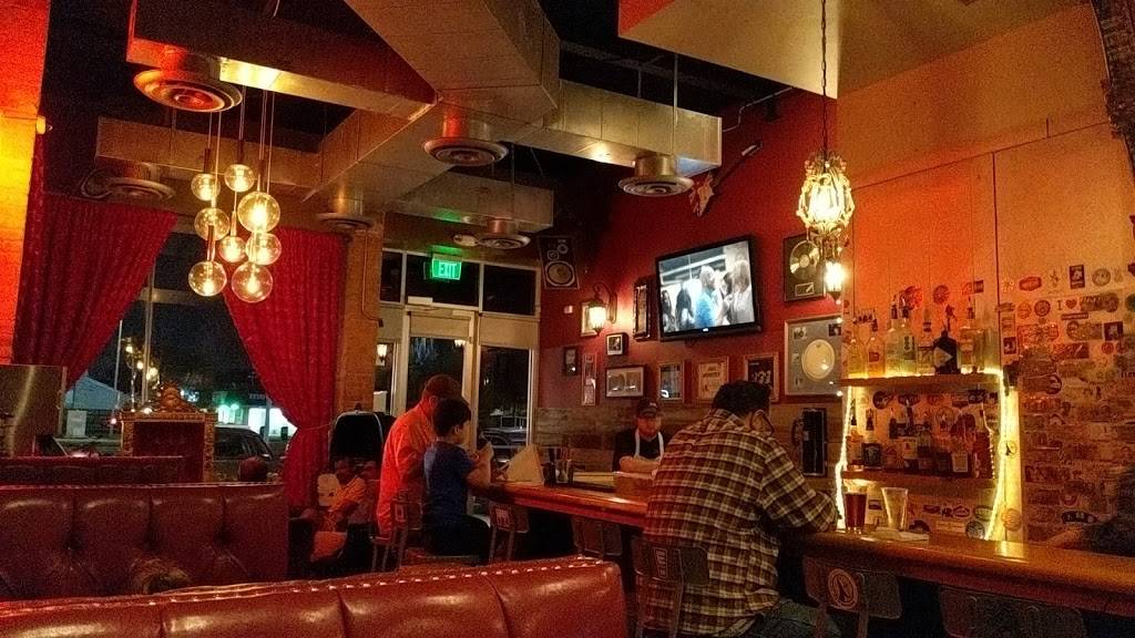 Shepherd Park Draught House | restaurant | 3402 N Shepherd Dr, Houston, TX 77018, USA | 8327671380 OR +1 832-767-1380