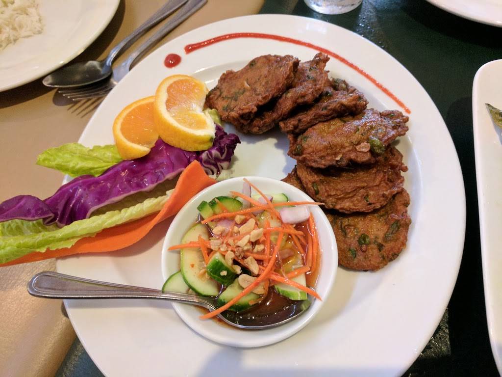 White Lotus Thai Cuisine | restaurant | 843 San Pablo Ave, Albany, CA 94706, USA | 5105252791 OR +1 510-525-2791