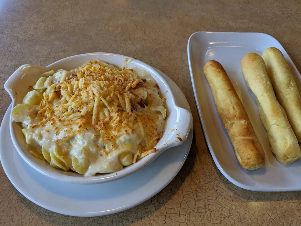 Fazolis | restaurant | 4800 SE 14th St, Des Moines, IA 50320, USA | 5152856755 OR +1 515-285-6755