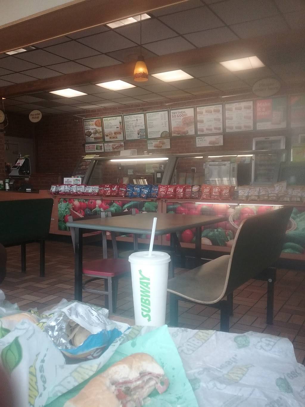 Subway Restaurants | restaurant | 1030 University Blvd N, Jacksonville, FL 32211, USA | 9047436060 OR +1 904-743-6060