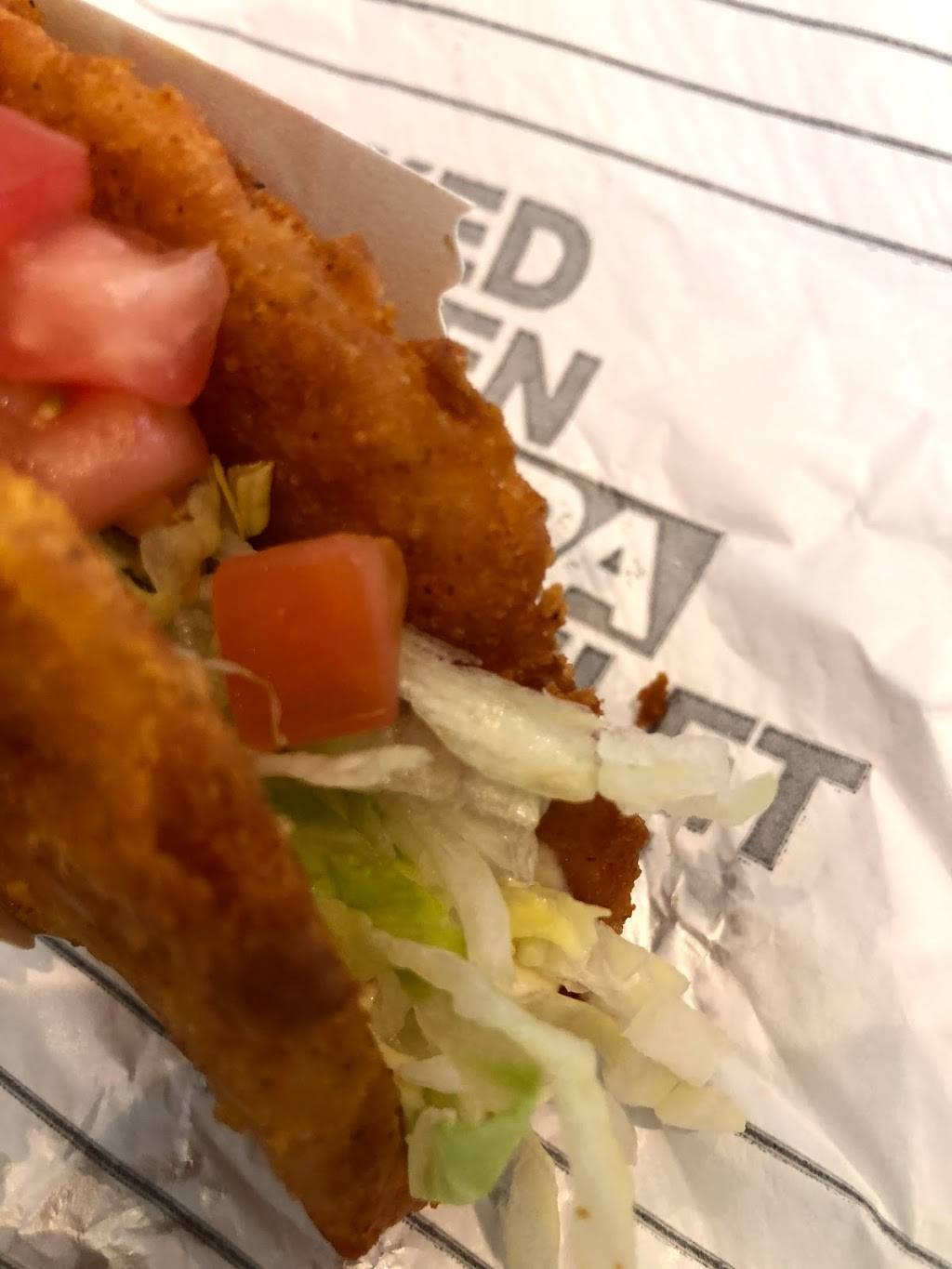 Taco Bell | meal takeaway | 9465 Mississauga Rd, Brampton, ON L6X 0Z8, Canada | 9054538118 OR +1 905-453-8118