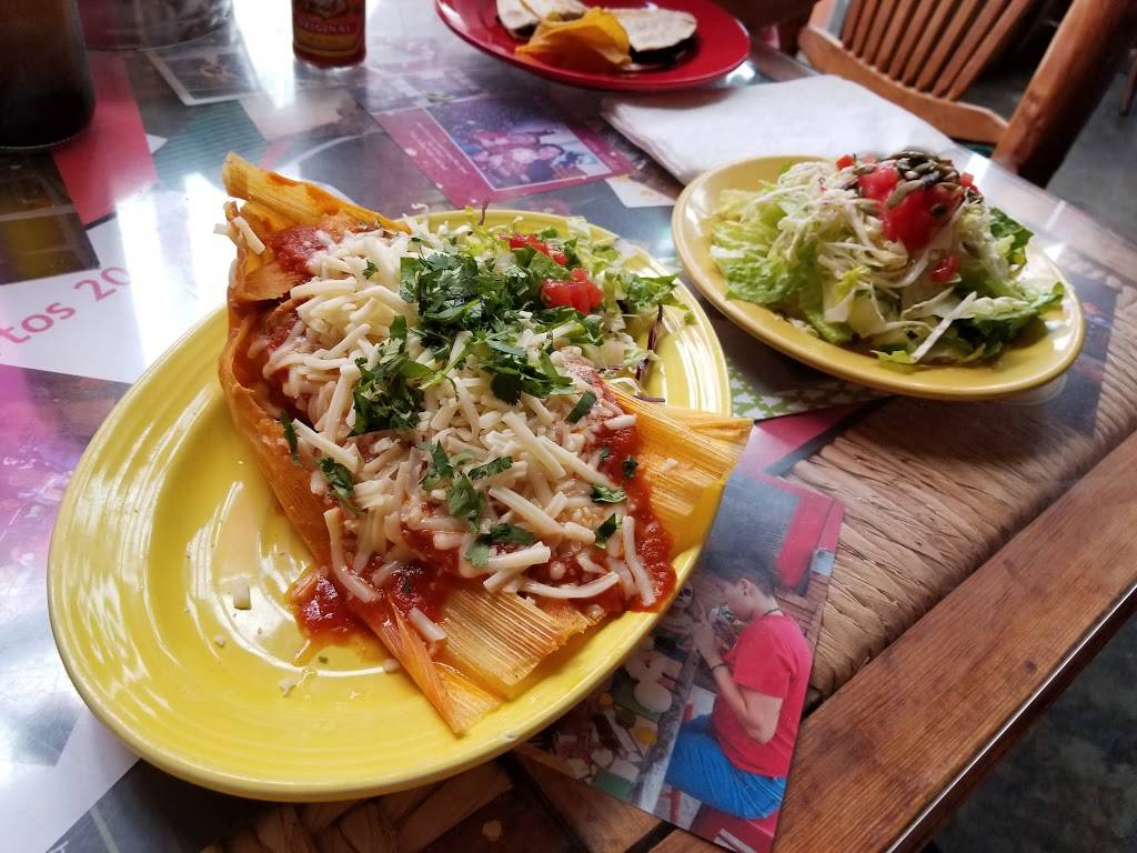 Mezcalitos Cantina | restaurant | 653 East Lake Dr, Decatur, GA 30030, USA | 4046870007 OR +1 404-687-0007