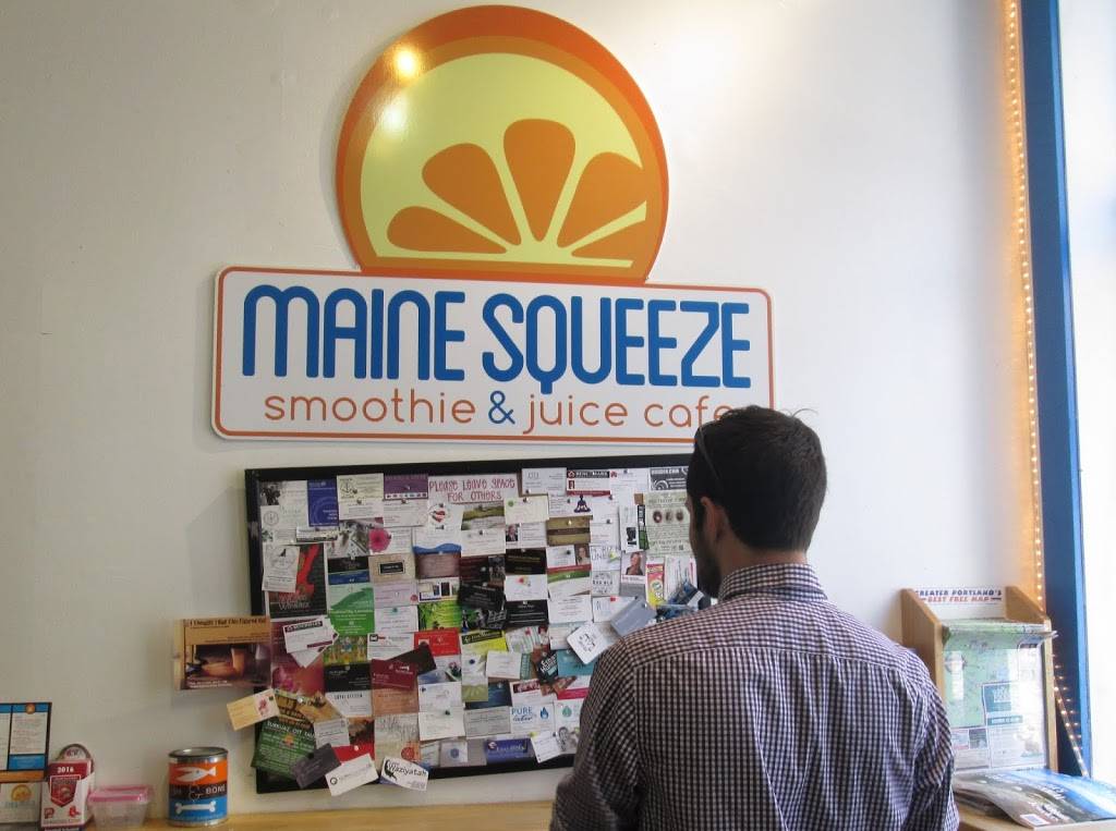 Maine Squeeze Juice Cafe | restaurant | 5 1/2 Moulton St, Portland, ME 04101, USA | 2077737374 OR +1 207-773-7374