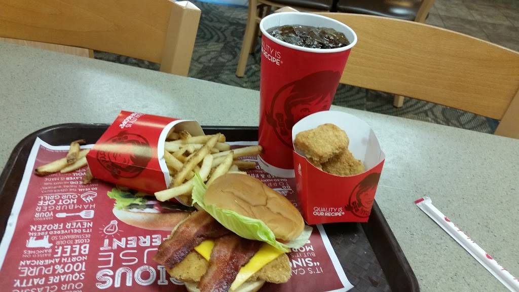 Wendys | restaurant | 1504 Hustonville Rd, Danville, KY 40422, USA | 8592362522 OR +1 859-236-2522
