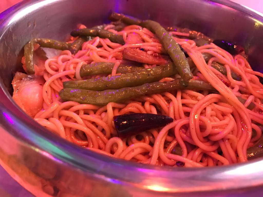 Noahs Kitchen | restaurant | 343 Glendale Ave, St. Catharines, ON L2T 0A1, Canada | 9052270888 OR +1 905-227-0888