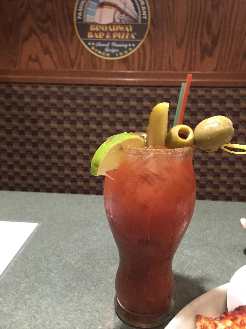 Broadway Bar & Pizza | restaurant | 4144 US-52, Rochester, MN 55901, USA | 5072084111 OR +1 507-208-4111