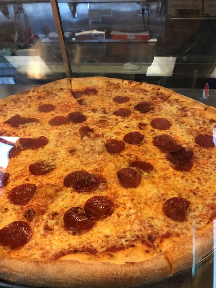 Alfredos Italian Kitchen | restaurant | 425 Lynnway, Lynn, MA 01905, USA | 7815844954 OR +1 781-584-4954