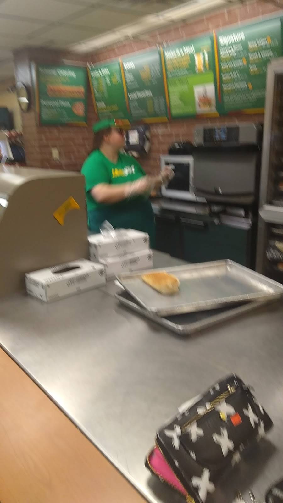 Subway | restaurant | 415 N Mable St, Pinconning, MI 48650, USA | 9898795100 OR +1 989-879-5100