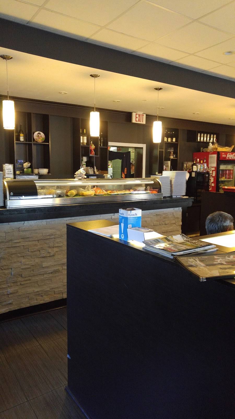 Sake Sushi | restaurant | 1571 Seacliff Dr, Kingsville, ON N9Y 2M5, Canada | 5193261688 OR +1 519-326-1688